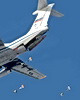 Свыше 120 тысяч прыжков с парашютом совершили российские десантники в 2012 учебном году
