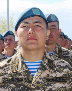 Некоторые изменения в военной форме одежды казахстанских десантников