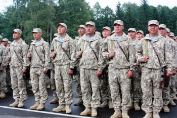Казахстанские военнослужащие на открытии учения КСОР ОДКБ «Взаимодействие – 2013»