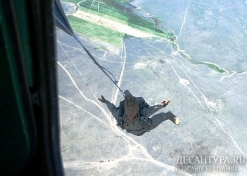 Более семи тысяч прыжков с парашютом совершили казахстанские десантники в этом году