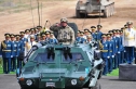 Главком Сухопутных войск генерал-лейтенант Мурат Майкеев (с 2003 по 2009 гг командующий АэМВ ВС РК) докладывает о готовности к проведению Боевого парада