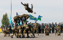 Празднование 84-й годовщины Воздушно-десантных войск в Астане, 2 августа 2014 г.

36 десантно-штурмовая бригада. Показательные выступления бойцов разведывательной роты.