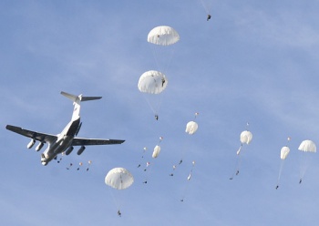 В 2014 учебном году подготовка парашютистов всех видов и родов войск проводится по единой методике ВДВ