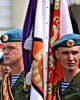 Российские десантники прошли торжественным маршем по главной площади Минска