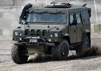 В разведывательные подразделения ВДВ поставят бронеавтомобили «Рысь»