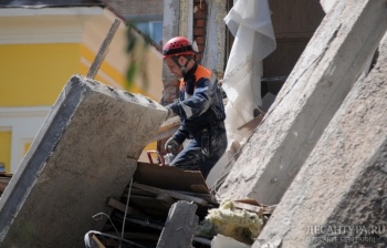 В учебном центре ВДВ под Омском обрушилась крыша, есть погибшие