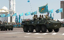 Военный парад в честь Дня защитника Отечества, Астана 7 мая 2014 г.
Десантники 35 гв.ДШБр на БТР-80 