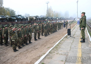 Белорусские десантники принимают участие в тактическом учении