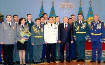 Генерал-майор Алмаз Джумакеев награжден орденом «Даңқ» ІІ степени