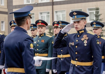 Для прохождения службы в ВДВ прибыло около 450 офицеров-выпускников вузов Минобороны России