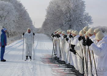 Спецназ ВДВ в ходе лыжного перехода посетит разъезд Дубосеково