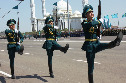 Военный парад в честь Дня защитника Отечества, Астана 7 мая 2014 г.
Расстановка линейных.