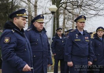 Заместитель Министра обороны России генерал-полковник Юрий Садовенко посетил Тульское соединение ВДВ