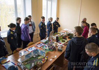 Курсанты РВВДКУ заняли первое место в спортивно-интеллектуальной игре ДОСААФ «Знай – на 5, стреляй – на 10»