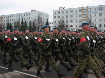 Десантники приступили к подготовке парадных расчетов в Подмосковном Наро-Фоминске