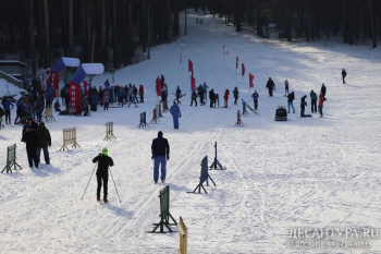 В Екатеринбурге прошли лыжные гонки, посвященные памяти Героя Советского Союза Юрия Исламова