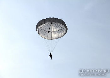 Более 2 тысяч разведчиков ЮВО выполнят прыжки с парашютом в ходе лагерного сбора