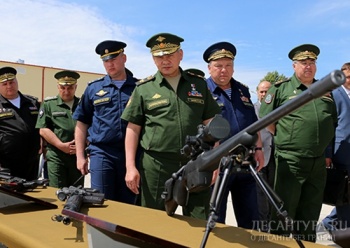 Министр обороны России генерал армии Сергей Шойгу посетил Новороссийское соединение ВДВ