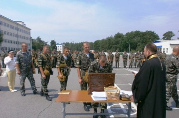 Военнослужащие 25-й отдельной воздушно-десантной бригады примкнули к церковно-сакральному действу