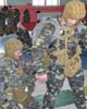 Военнослужащие 79-й отдельной аэромобильной бригады сдают зачетную сессию по воздушно-десантной подготовке