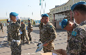 Проводы солдат срочной службы в 36 десантно-штурмовой бригаде. Астана 11 мая 2014 года.
Вручение благодарственных писем для родителей солдат.