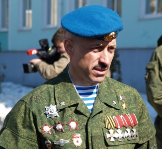 27 апреля исполняется ровно год со дня трагической гибели Героя России гвардии подполковника Анатолия Лебедя