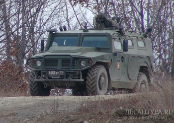 В Краснодаре спецназ ЮВО продемонстрировал военную технику