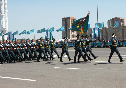 Военный парад в честь Дня защитника Отечества, Астана 7 мая 2014 г.
Парадный расчет Пограничной службы КНБ РК.