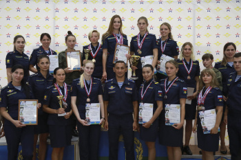 В 7 гв дшд впервые проведен отборочный этап Кубка Министра обороны РФ "Командирские старты" среди военнослужащих-женщин