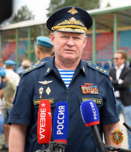 Генерал-полковник Андрей Сердюков: «Белорусским и российским десантникам дороги традиции, которые были заложены старшим поколением»