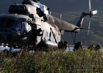 Морские пехотинцы отрабатывают в Приморье десантирование с вертолетов
