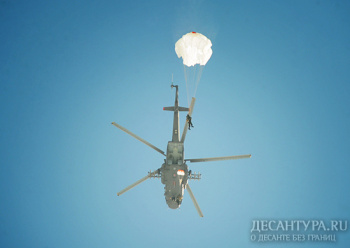 Спецназ и морпехи ВВО выполнил около 16 тысяч парашютных прыжков в текущем году