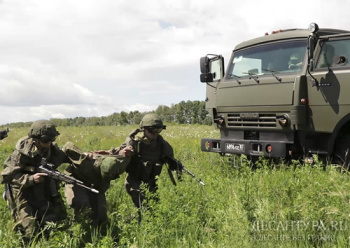Спецназ захватил в плен главаря условной бандгруппы на учении под Новосибирском