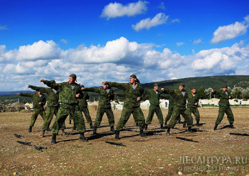 Около 350 новобранцев пополнили воздушно-десантное соединение в Новороссийске