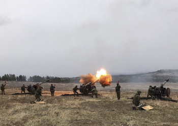 Артиллеристы-десантники из Улан-Удэ провели первую тренировку салюта Победы