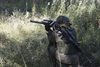 Спецназ ЦВО на учениях в Самарской области обезвредил условного противника