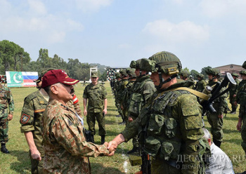 Участники российско-пакистанского учения «Дружба-2018» выполнят беспарашютное десантирование из вертолетов Ми-17