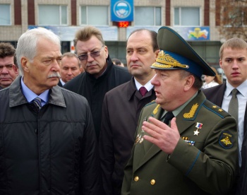 Борис Грызлов посетил тульских десантников