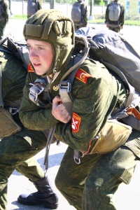 Ульяновские суворовцы совершат свои первые прыжки с парашютом