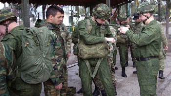 Российские десантники провели учения с греческими коллегами близ Афин