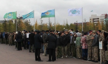 Столичные десантники приняли участие в проведении Дня призывника в Астане
