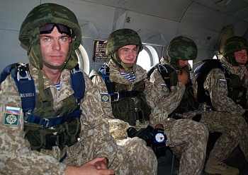 Российские десантники посетили военное училище Вооруженных сил Алжира