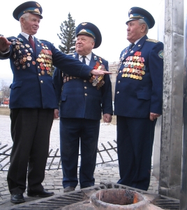 Командующий ВДВ встретился с ветеранами-десантниками участниками Великой Отечественной войны. 