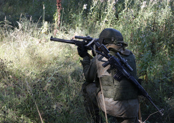 Спецназ ЦВО ликвидировал условных боевиков под Новосибирском